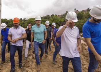 Bruno Reis se compromete a realizar pavimentação no bairro de  Nova Constituinte