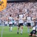 Corinthians vence o Vasco e deixa a zona do rebaixamento do Brasileirão