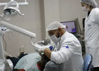 Doenças sistêmicas: Salvador e Lauro de Freitas passam a contar com atendimento odontológico domiciliar