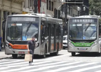 Inflação oficial chega a 0,88% em março, diz IBGE