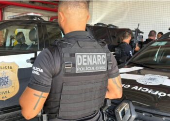 Liderança criminosa de Pernambués é recambiada para presídio de segurança máxima