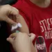 Vacinação nas escolas segue até dia 30 e meta é imunizar 27 milhões