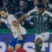 Bahia leva virada do Coritiba e completa oito partidas sem vencer
