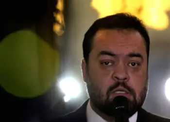 Operação Sem Refino: ex-governador do Rio é alvo de busca e apreensão pela PF