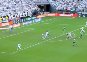 Coritiba ofusca festa para Neymar e derrota Santos pelo Brasileirão