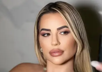 Influenciadora Deolane Bezerra é presa em São Paulo em ação da Polícia Civil