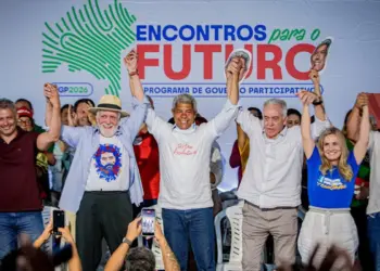 Jerônimo mostra força política no sudoeste baiano durante encontros do PGPs
