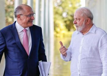 Taxa das Blusinhas divide Lula, Alckmin e Câmara