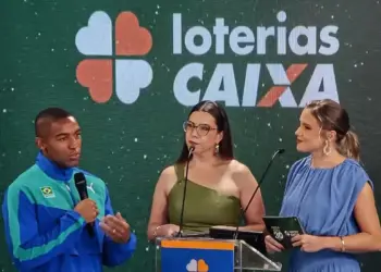 Confira as dezenas sorteadas na Mega-Sena 30 anos neste domingo