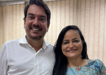 Pedro Tavares diz que gestão  de Lauro de Freitas reflete trabalho da prefeita Débora Regis e participação da população