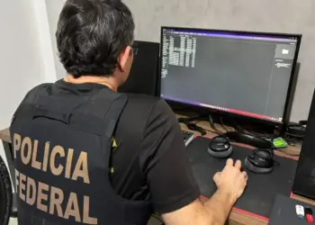 PF investiga crime de racismo em canal de mensagens na internet