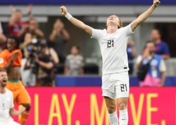 Haaland decide, Noruega vence Costa do Marfim e vai pegar o Brasil
