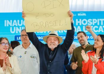 Lula defende Pix e diz que sistema brasileiro assusta norte-americanos