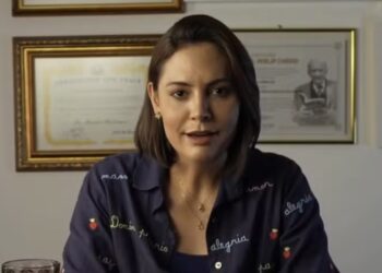 Diário do Poder: Michelle abala candidatura de Flávio afirmando ter sido maltratada e humilhada por ele