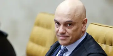 Fachin autoriza AGU a defender Moraes em processo nos EUA