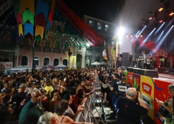 Com investimento do Governo do Estado, São João no Pelourinho atrai baianos e turistas