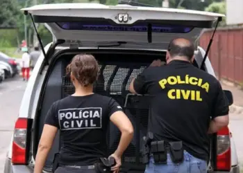 Polícia abre inquérito sobre arma apreendida atribuída a Bolsonaro
