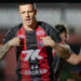 Kayzer marca e garante triunfo do Vitória contra o Vasco no Barradão