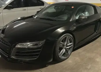 PF apreende carros de luxo em operação contra Careca do INSS