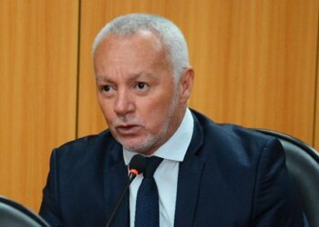Deputado Bobô diz que aliados de ACM Neto fazem uso indevido da imagem de Lula