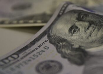 Tarifaço de 25% dos EUA sobre o Brasil começa a valer; saiba mais