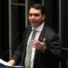 PGR pede que Flávio Bolsonaro seja ouvido por calúnia contra Lula
