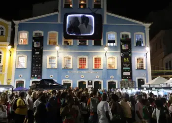 Flipelô divulga programação com mais de 500 escritores