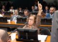 Lídice diz que “provão baiano” proposto por ACM Neto é “espuma marqueteira”