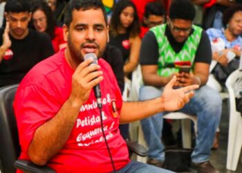 Líder petista classifica de presepada vandalismo de deputado bolsonarista em BR-649