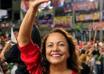 Vereadora Aladilce diz que  ACM Neto lidera palanque bolsonarista na Bahia e apoia Caiado