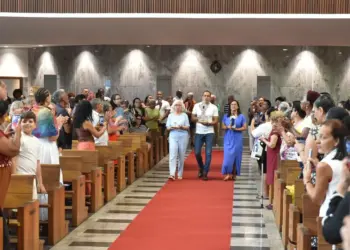 Prefeito participa de missa de abertura da Festa de Santa Dulce dos Pobres