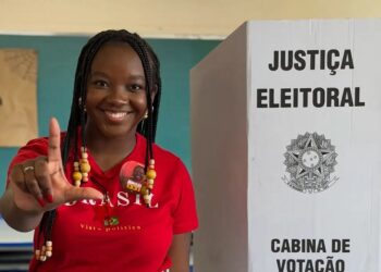Ana Elisa Santos Silva