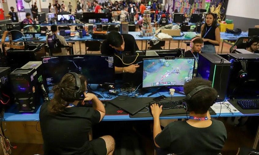 jogos eletrônicos