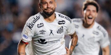 Neymar marca duas vezes, Santos reage e arranca empate contra o Flamengo