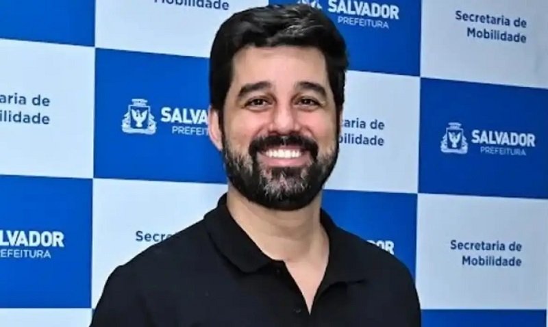 secretáriosecretário